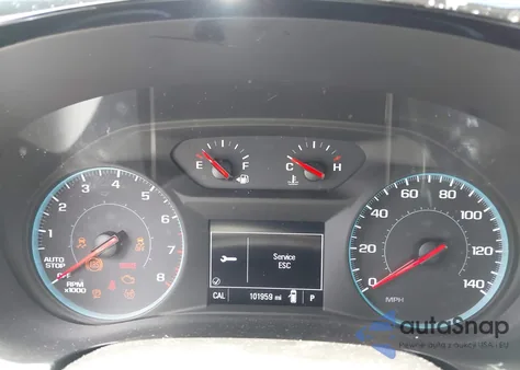 2021 Chevrolet Traverse Fwd Ls z USA, uszkodzony, nr VIN 1GNERFKW7MJ201319